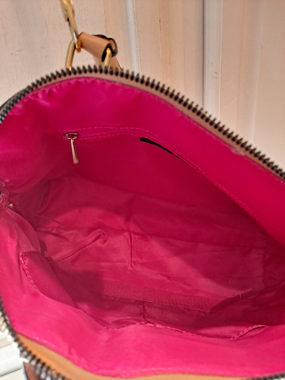 Trina Turk Tan Saffiano PVC Dome Satchel Crossbody W/Cardholder - Picture 11 of 16